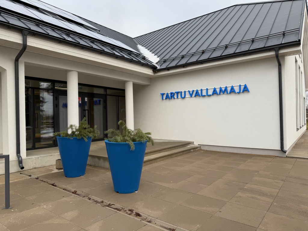 Tartu vallamaja.jpg